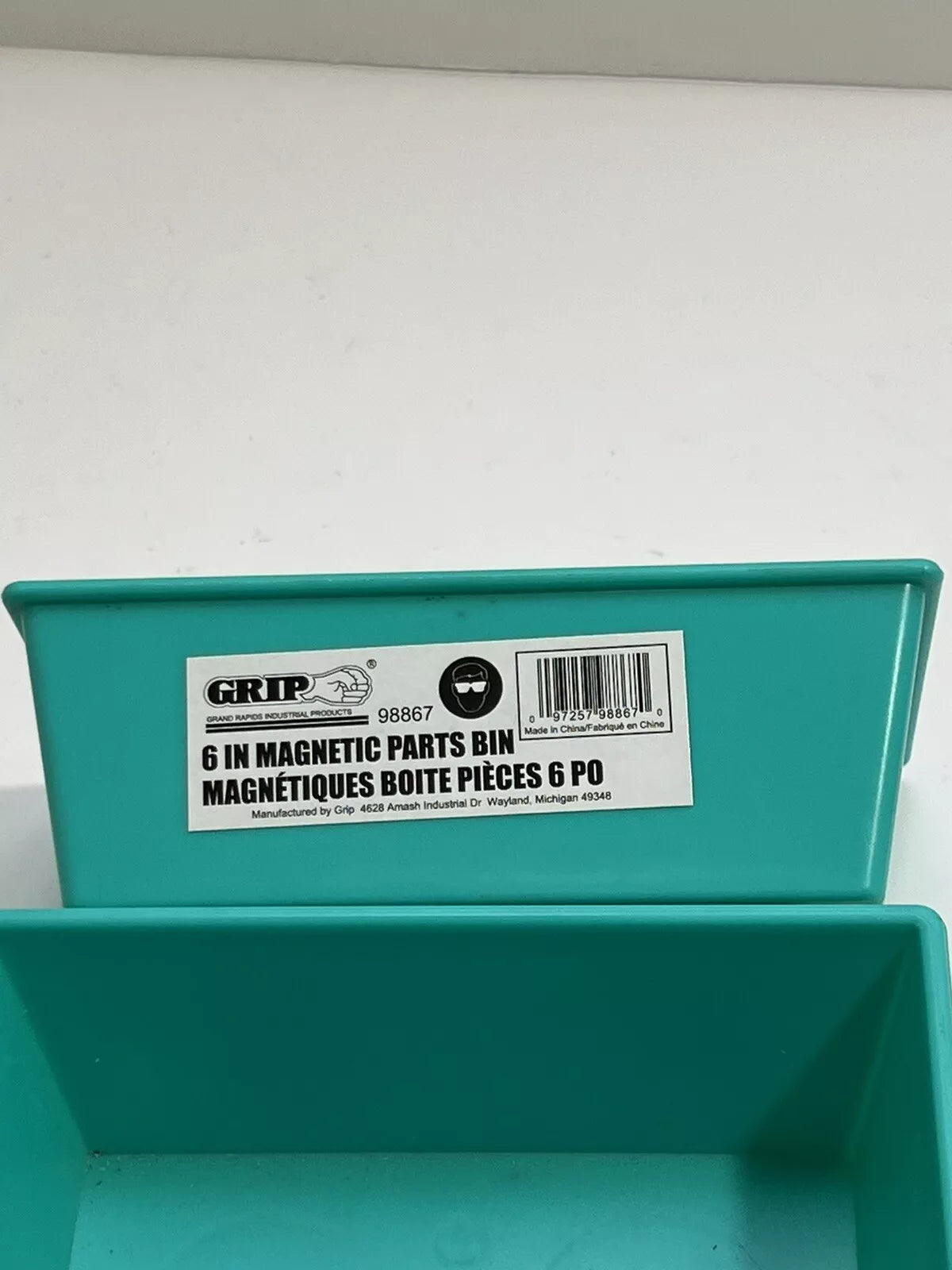 Grip 6 in Magnetic Parts Bins Green